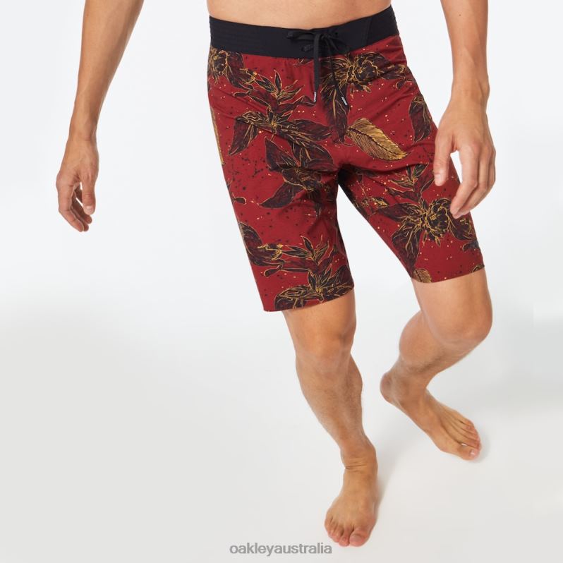 Ohana Floral 20" Boardshort Red Flower Frog Oakley2ZJX2894