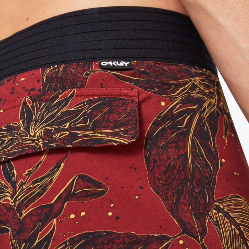 Ohana Floral 20" Boardshort Red Flower Frog Oakley2ZJX2894