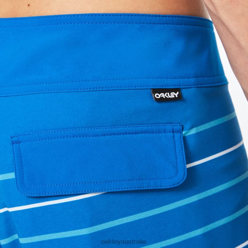 Retro Split 21 Boardshort Light Blue Flower/Stripe Oakley2ZJX2782