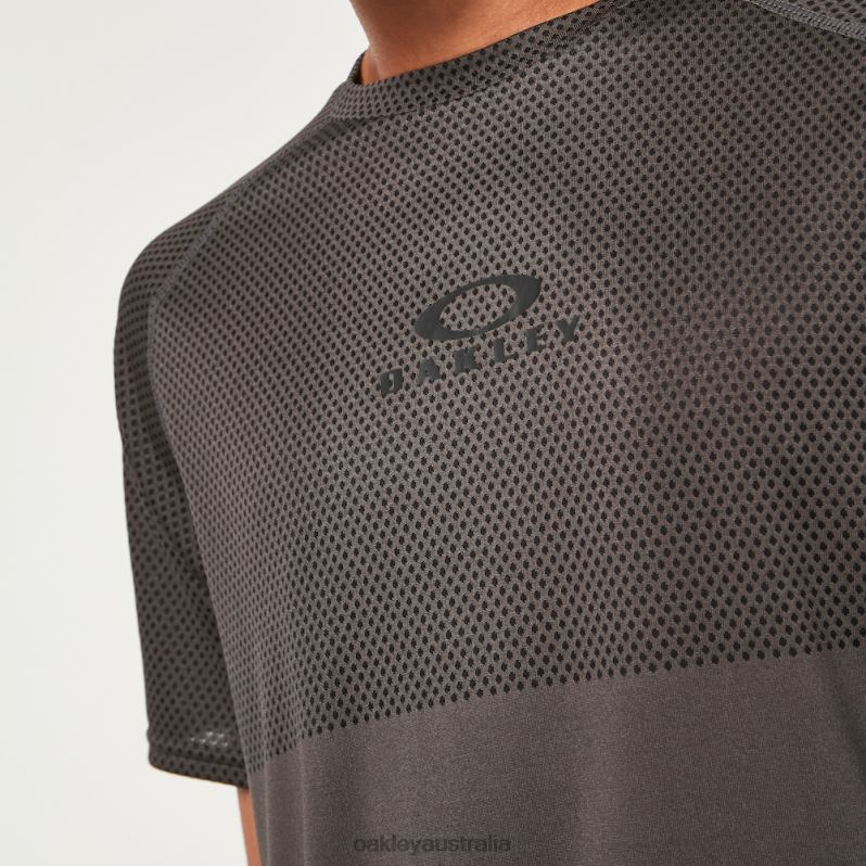 Peak Tyndall Rc Ss Tee Black/Forged Iron Oakley2ZJX2364