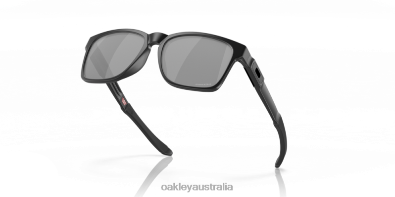 Catalyst (Low Bridge Fit) Black Iridium Polarized Lenses, Matte Black Frame Oakley2ZJX878