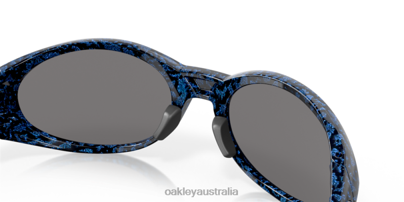 Eye Jacket Redux Positive Red Iridium Lenses, Planet X Frame Oakley2ZJX951