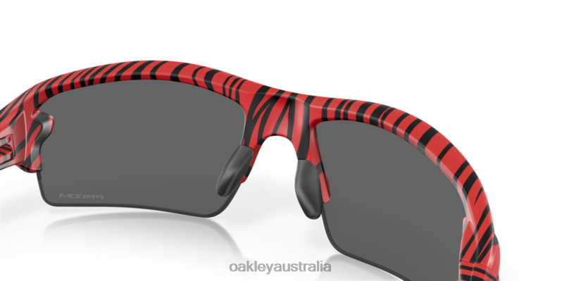 Flak 2.0 (Low Bridge Fit) Red Tiger Prizm Black Lenses, Red Tiger Frame Oakley2ZJX877