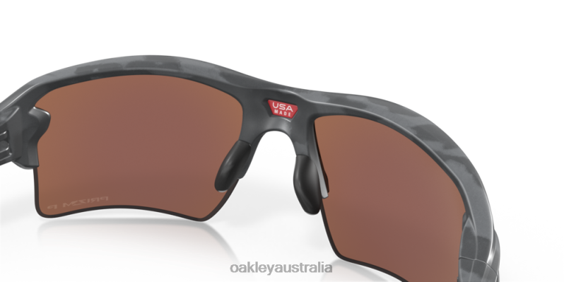 Flak 2.0 XL Prizm Deep Water Polarized Lenses, Matte Black Camo Frame Oakley2ZJX145