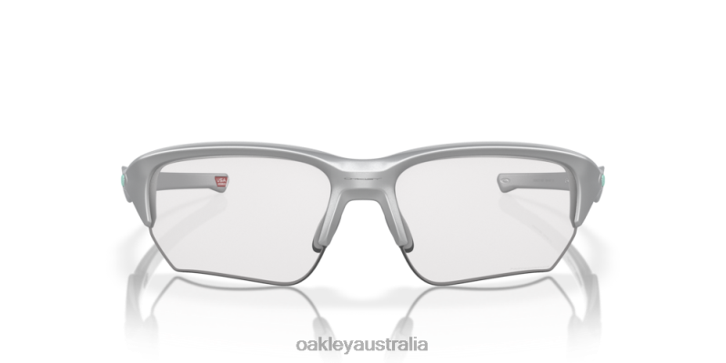 Flak Beta (Low Bridge Fit) Clear To Black Iridium Photochromic Lenses, Silver Frame Oakley2ZJX923