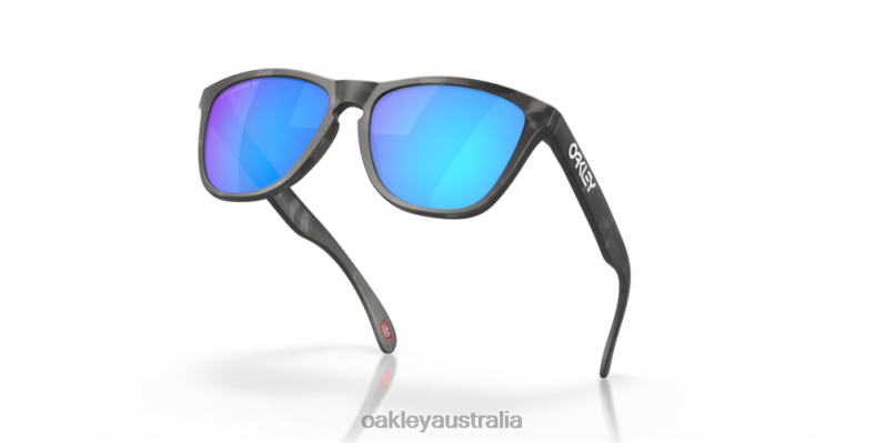 Frogskins (Low Bridge Fit) Prizm Sapphire Polarized Lenses, Matte Black Tortoise Frame Oakley2ZJX821