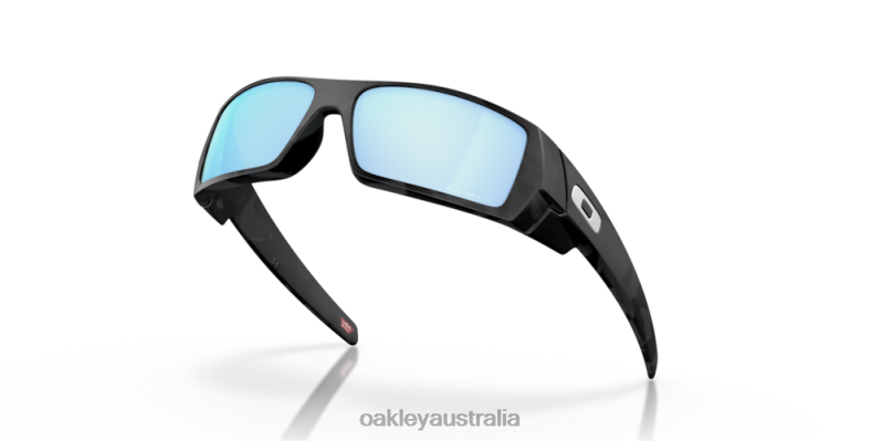 Gascan Prizm Deep Water Polarized Lenses, Matte Black Camo Frame Oakley2ZJX322