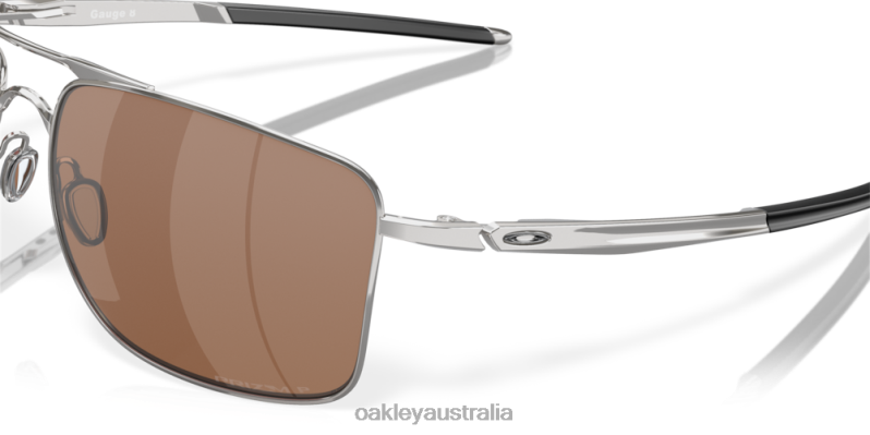 Gauge 8 Prizm Tungsten Polarized Lenses, Polished Chrome Frame Oakley2ZJX514