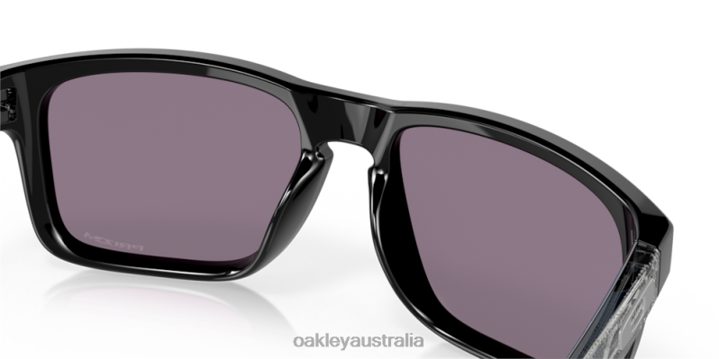 Holbrook (Low Bridge Fit) High Resolution Collection Prizm Grey Lenses, Polished Black Frame Oakley2ZJX803