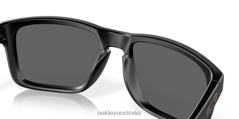 Holbrook (Low Bridge Fit) Prizm Black Polarized Lenses, Matte Black Frame Oakley2ZJX787