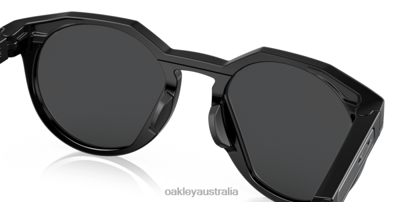 Hstn (Low Bridge Fit) Prizm Black Lenses, Matte Black Frame Oakley2ZJX779