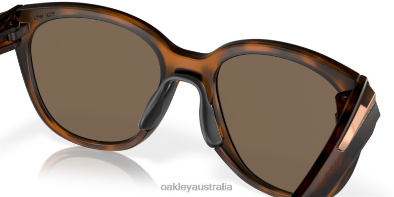 Low Key Prizm Rose Gold Polarized Lenses, Matte Brown Tortoise Frame Oakley2ZJX944