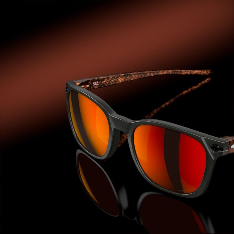 Ojector Verve Collection Prizm Ruby Lenses, Matte Grey Smoke Frame Oakley2ZJX582