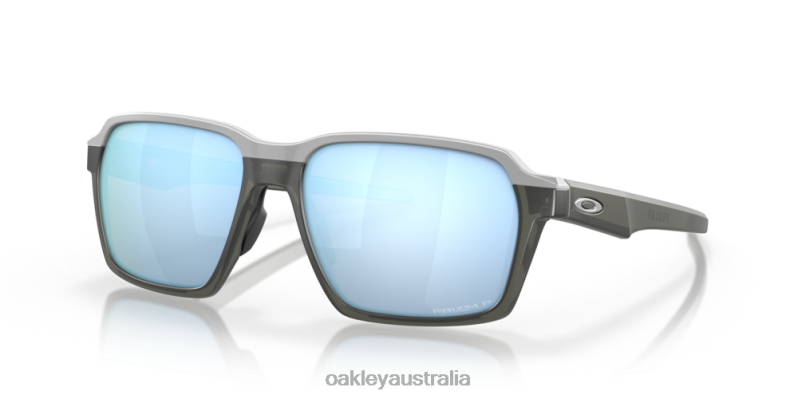 Parlay Prizm Deep Water Polarized Lenses, Matte Grey Smoke Frame Oakley2ZJX521
