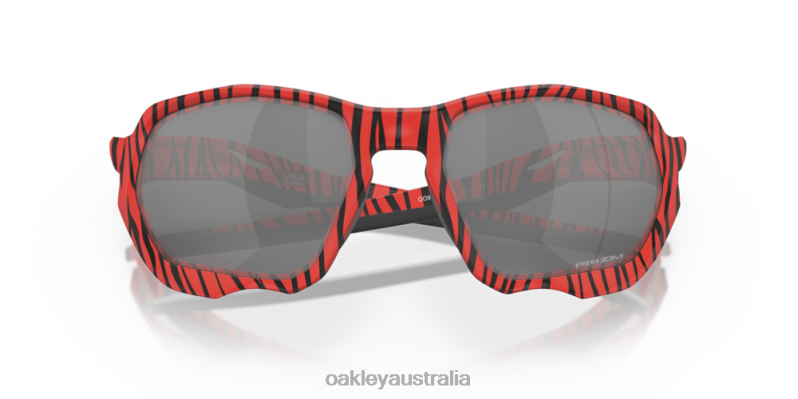 Plazma (Low Bridge Fit) Red Tiger Prizm Black Lenses, Red Tiger Frame Oakley2ZJX593