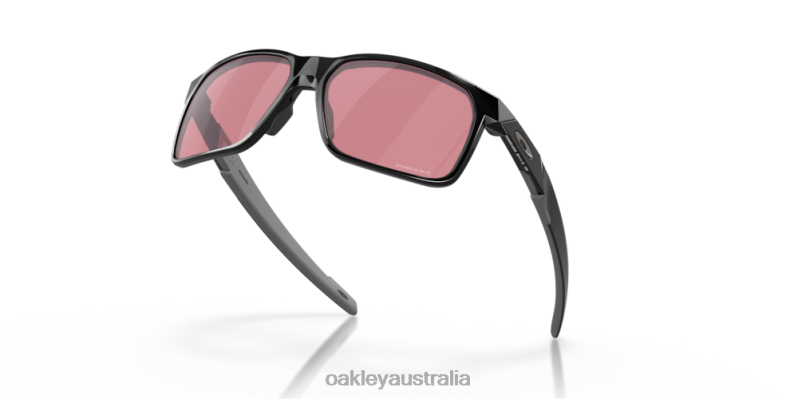 Portal X Prizm Dark Golf Lenses, Polished Black Frame Oakley2ZJX336