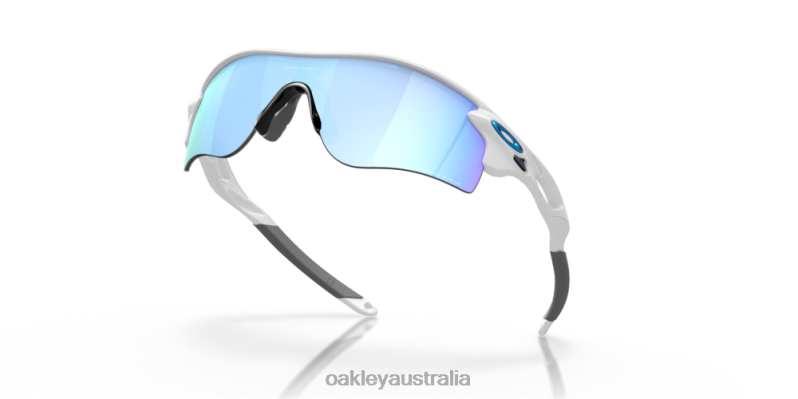 RadarLock Path (Low Bridge Fit) Prizm Deep Water Polarized Lenses, Matte White Frame Oakley2ZJX719