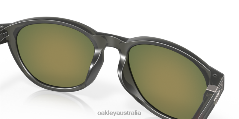 Reedmace (Low Bridge Fit) Prizm Ruby Polarized Lenses, Matte Grey Smoke Frame Oakley2ZJX659