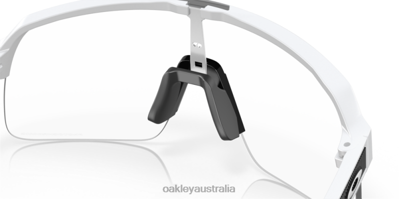 Sutro Lite Clear To Black Iridium Photochromic Lenses, Matte White Frame Oakley2ZJX231