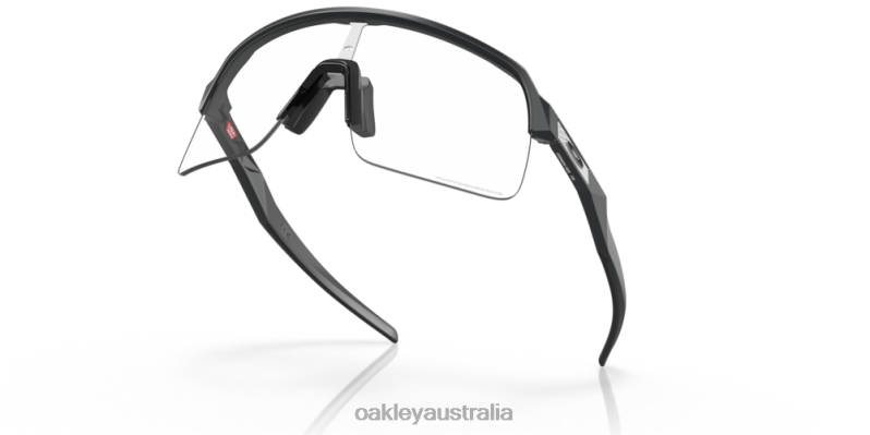 Sutro Lite (Low Bridge Fit) Clear To Black Iridium Photochromic Lenses, Matte Carbon Frame Oakley2ZJX453