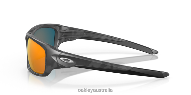 Valve Ruby Iridium Polarized Lenses, Matte Black Camo Frame Oakley2ZJX778
