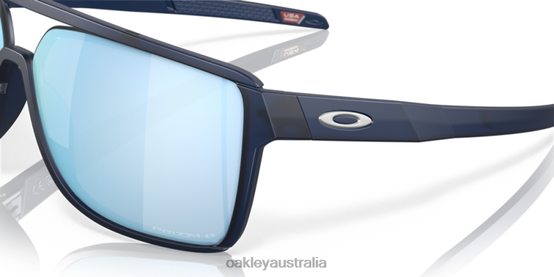 Castel Prizm Deep Water Polarized Lenses, Matte Translucent Blue Frame Oakley2ZJX211