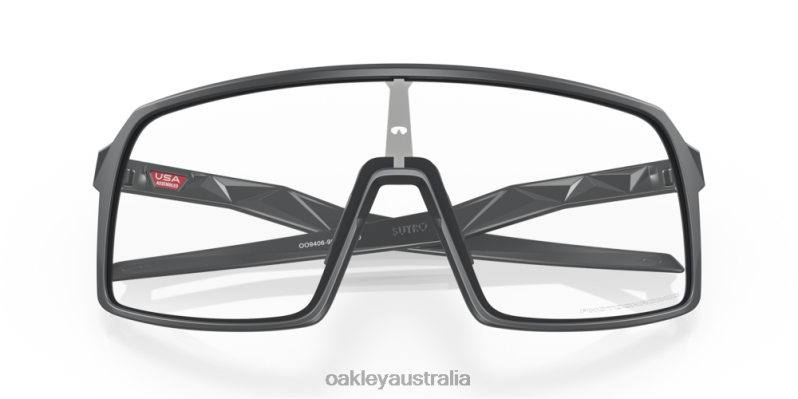 Sutro Clear To Black Iridium Photochromic Lenses, Matte Carbon Frame Oakley2ZJX90