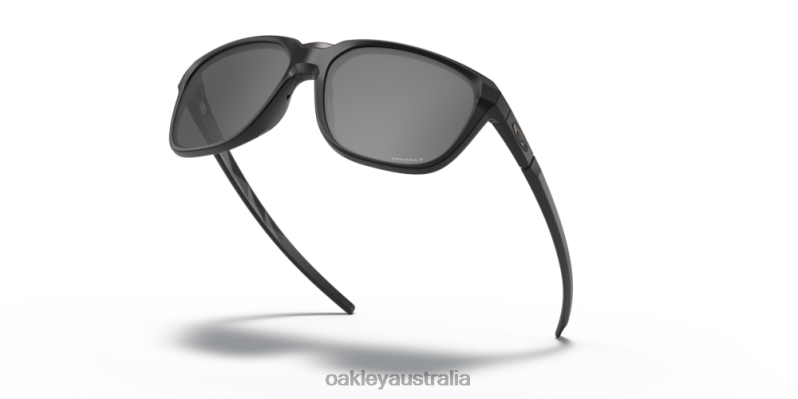 Anorak Prizm Black Polarized Lenses, Matte Black Frame Oakley2ZJX936