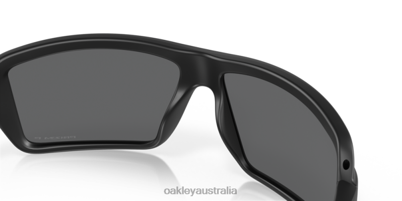 Cables Prizm Black Polarized Lenses, Matte Black Frame Oakley2ZJX666