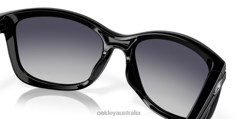 Drop In Grey Gradient Polarized Lenses, Polished Black Frame Oakley2ZJX761