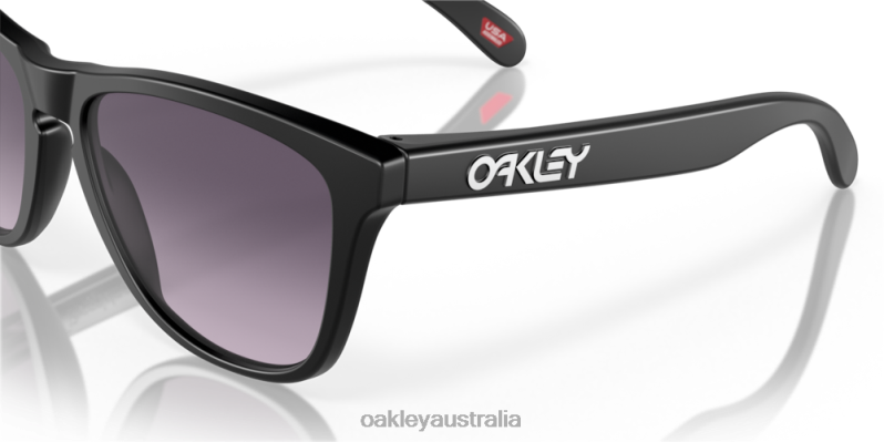 Frogskins (Low Bridge Fit) Prizm Grey Gradient Lenses, Matte Black Frame Oakley2ZJX819