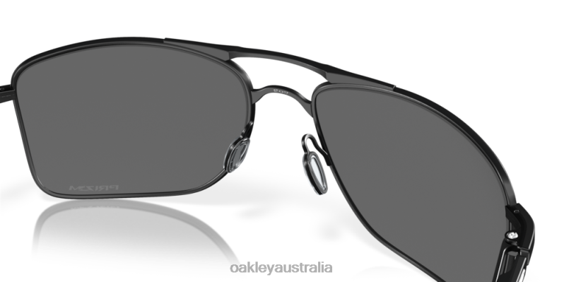 Gauge 8 Prizm Black Polarized Lenses, Matte Black Frame Oakley2ZJX512