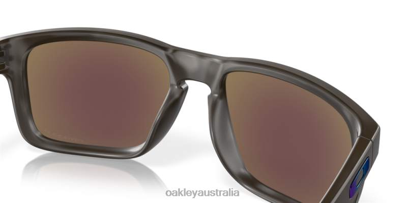 Holbrook (Low Bridge Fit) Prizm Sapphire Polarized Lenses, Matte Black Tortoise Frame Oakley2ZJX792
