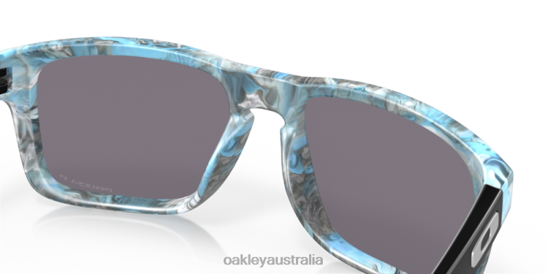 Holbrook (Low Bridge Fit) Sanctuary Collection Prizm Grey Polarized Lenses, Sanctuary Swirl Frame Oakley2ZJX806