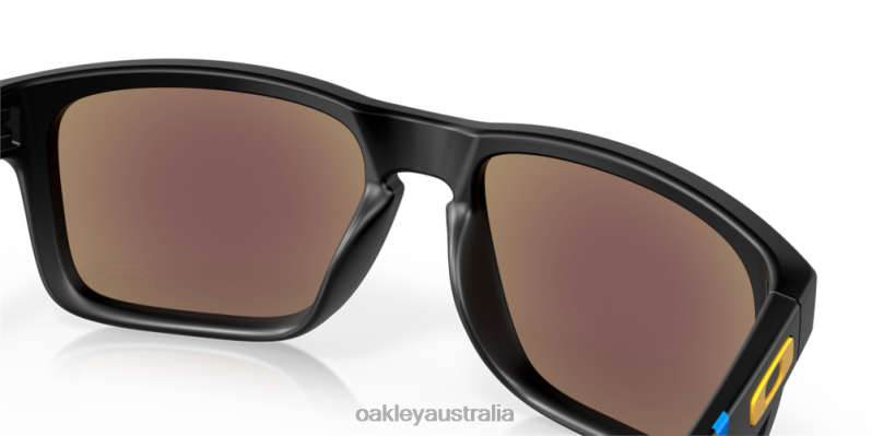 Los Angeles Chargers Holbrook Prizm Sapphire Lenses, Matte Black Frame Oakley2ZJX632