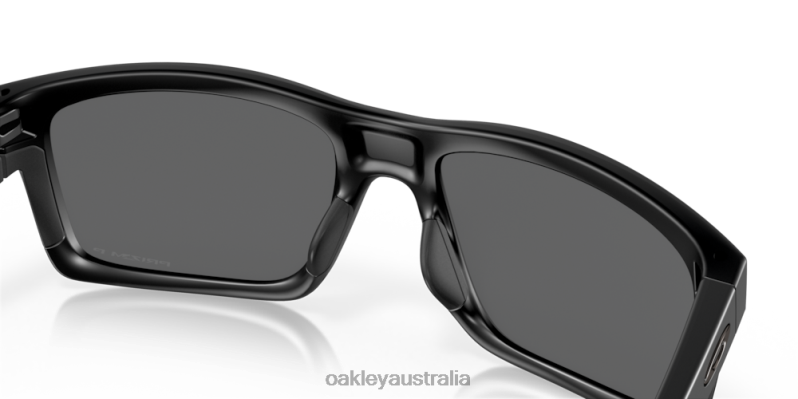 Mainlink XL Prizm Black Polarized Lenses, Matte Black Frame Oakley2ZJX396
