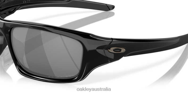 Valve Black Iridium Polarized Lenses, Polished Black Frame Oakley2ZJX772