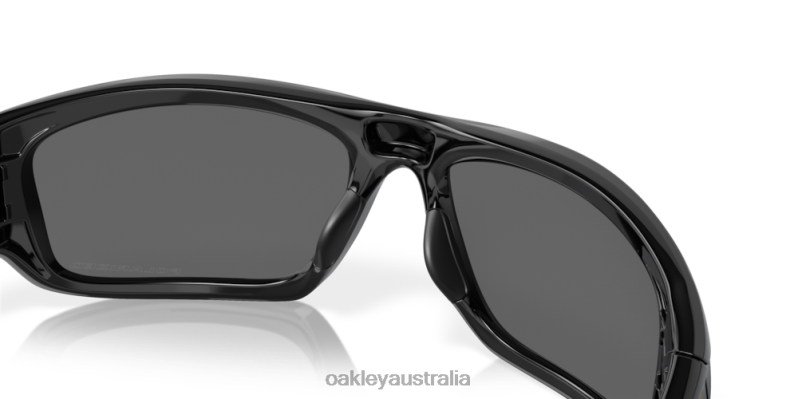Valve Black Iridium Polarized Lenses, Polished Black Frame Oakley2ZJX772