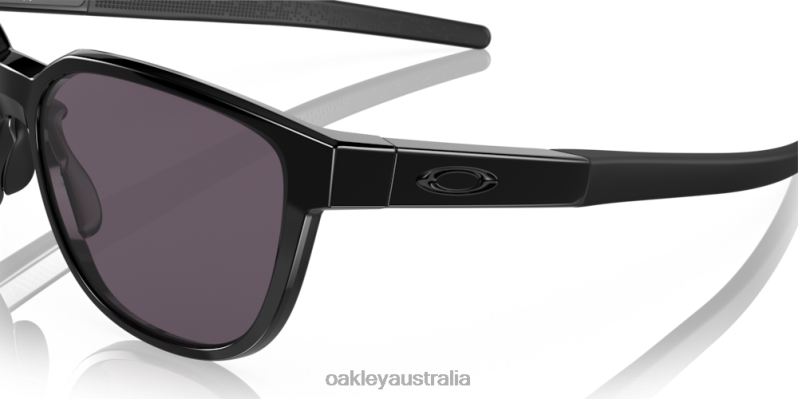 Actuator (Low Bridge Fit) Prizm Grey Lenses, Polished Black Frame Oakley2ZJX837