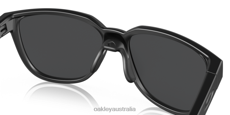 Actuator Prizm Black Polarized Lenses, Matte Black Frame Oakley2ZJX831