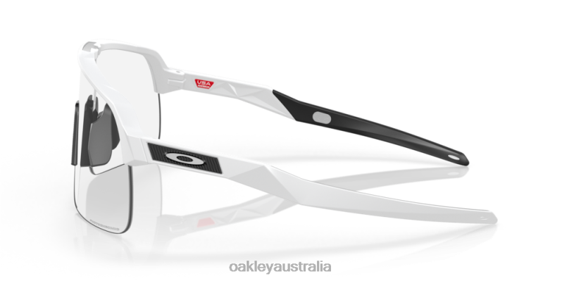 Sutro Lite (Low Bridge Fit) Clear To Black Iridium Photochromic Lenses, Matte White Frame Oakley2ZJX454