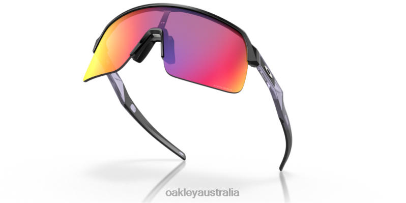 Sutro Lite (Low Bridge Fit) Discover Collection Prizm Road Lenses, Matte Black Frame Oakley2ZJX494