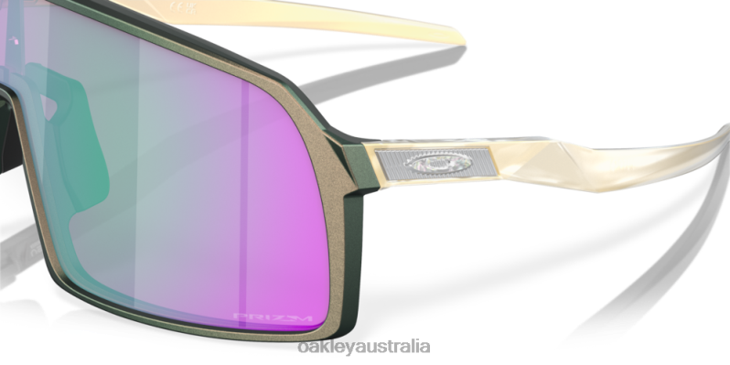 Sutro (Low Bridge Fit) Discover Collection Prizm Road Jade Lenses, Matte Silver Green Colorshift Frame Oakley2ZJX927